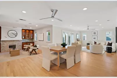 5087 Harwood Rd, San Jose, CA 95124 - Photo 3