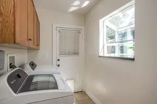 938 Chabrant Way, San Jose, CA 95125 - Photo 13