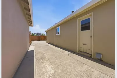 3046 Greenwood Dr, Fremont, CA 94536 - Photo 47