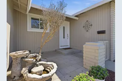 5711 Hillbright Cir, San Jose, CA 95123 - Photo 3