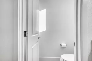 29243 Hub Ct, Hayward, CA 94544 - Photo 27