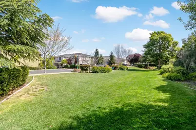 2695 Northern Cross Rd, Hayward, CA 94545 - Photo 51