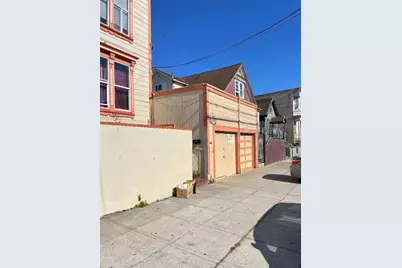 1339-1341 York St, San Francisco, CA 94110 - Photo 5