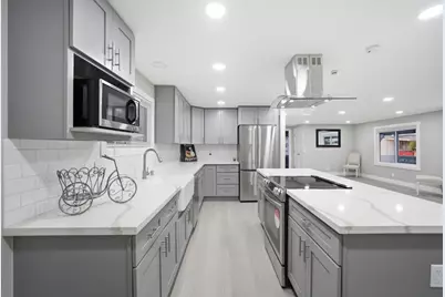 174 Redwood Dr 174, Hollister, CA 95023 - Photo 11