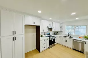 1213 Lightland Rd, San Jose, CA 95121 - Photo 5