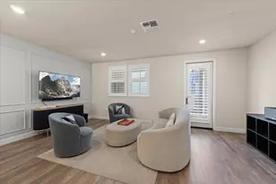 437 Hollow Falls Common, Fremont, CA 94539 - Photo 17