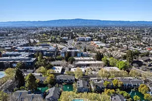 905 W Middlefield Rd 975, Mountain View, CA 94043 - Photo 41