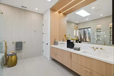 15400 Herring Ave, San Jose, CA 95124 - Photo 33