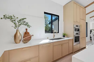 15400 Herring Ave, San Jose, CA 95124 - Photo 23