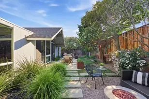 943 Trophy Dr, Mountain View, CA 94040 - Photo 49