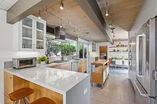 943 Trophy Dr, Mountain View, CA 94040 - Photo 17