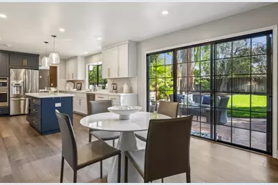 892 Saint Joseph Ave, Los Altos, CA 94024 - Photo 17