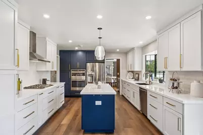 892 Saint Joseph Ave, Los Altos, CA 94024 - Photo 13