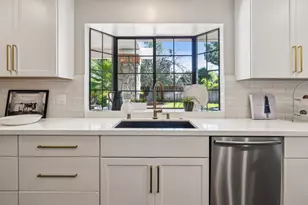 892 St Joseph Ave, Los Altos, CA 94024 - Photo 15