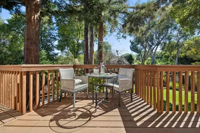 892 Saint Joseph Ave, Los Altos, CA 94024 - Photo 33