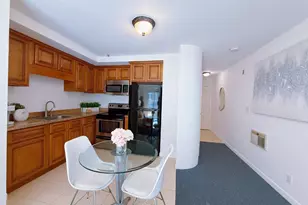 324 Catalpa St 206, San Mateo, CA 94401 - Photo 7