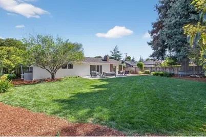 13411 Pastel Ln, Mountain View, CA 94040 - Photo 37