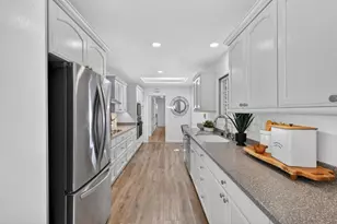 13411 Pastel Ln, Mountain View, CA 94040 - Photo 17