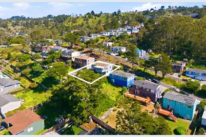 14 Cragmont Ct, Pacifica, CA 94044 - Photo 73