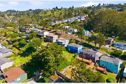 14 Cragmont Ct, Pacifica, CA 94044 - Photo 71