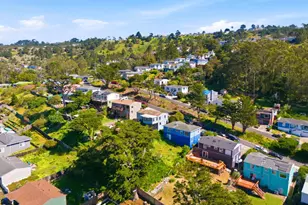 14 Cragmont Ct, Pacifica, CA 94044 - Photo 71