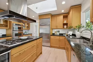 822 Amber Ln, Los Altos, CA 94024 - Photo 13