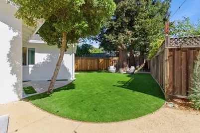 580 Green Manor Ct, Palo Alto, CA 94301 - Photo 31