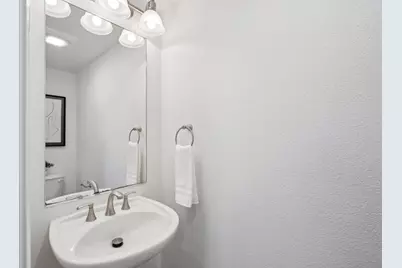 239 Granada Park Cir, Mountain View, CA 94043 - Photo 15