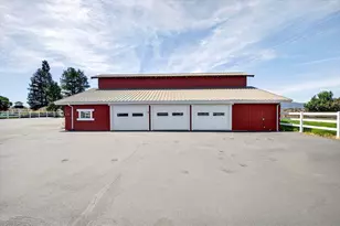 3465 Susie Ln, Gilroy, CA 95020 - Photo 43