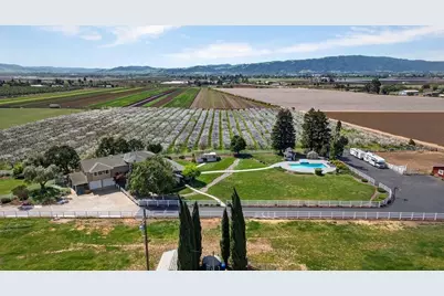 3465 Susie Ln, Gilroy, CA 95020 - Photo 99
