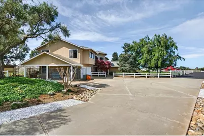 3465 Susie Ln, Gilroy, CA 95020 - Photo 9