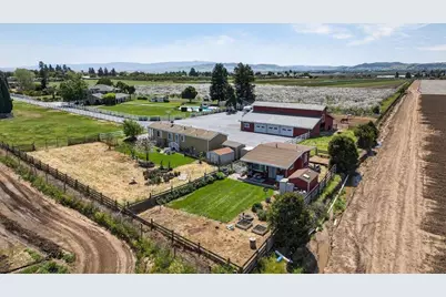 3465 Susie Ln, Gilroy, CA 95020 - Photo 105