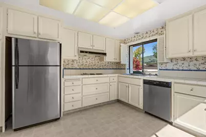 8472 Grenache Ct, San Jose, CA 95135 - Photo 15