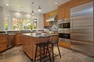 340 Willowbrook Dr, Portola Valley, CA 94028 - Photo 15