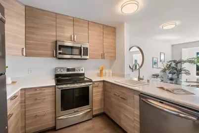 2250 24th St 330, San Francisco, CA 94107 - Photo 7