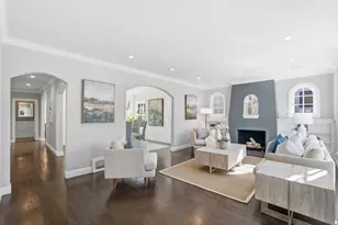 2105 Hillside Dr, Burlingame, CA 94010 - Photo 9