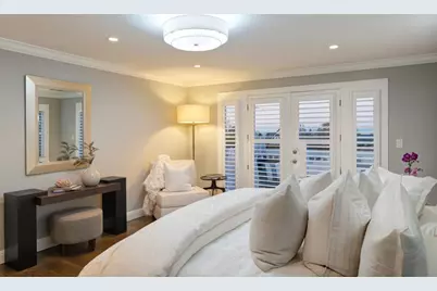 2105 Hillside Dr, Burlingame, CA 94010 - Photo 65