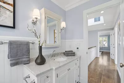 2105 Hillside Dr, Burlingame, CA 94010 - Photo 47