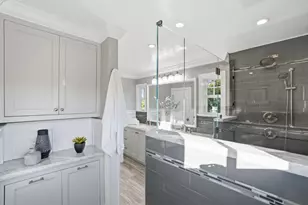 2105 Hillside Dr, Burlingame, CA 94010 - Photo 75