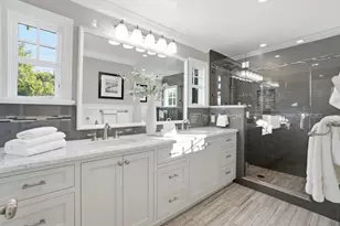 2105 Hillside Dr, Burlingame, CA 94010 - Photo 71