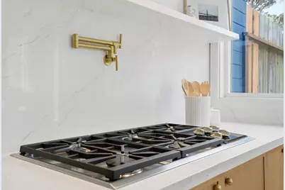 1116 Diamond St, San Francisco, CA 94114 - Photo 15