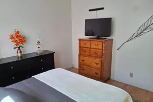 250 Gonzalez Dr, Hollister, CA 95023 - Photo 13