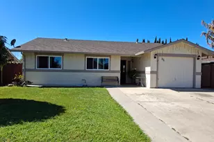 250 Gonzalez Dr, Hollister, CA 95023 - Photo 1