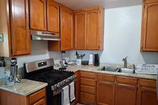 250 Gonzalez Dr, Hollister, CA 95023 - Photo 3