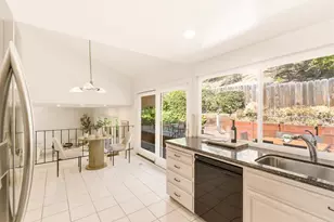 1581 Ascension Dr, San Mateo, CA 94402 - Photo 17