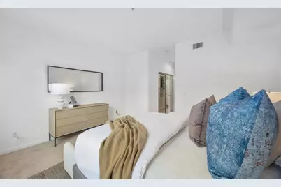 860 Meridian Bay Ln 135, Foster City, CA 94404 - Photo 15