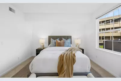 860 Meridian Bay Ln 135, Foster City, CA 94404 - Photo 13