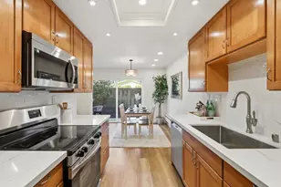 710 Winstead Ct, Sunnyvale, CA 94087 - Photo 13