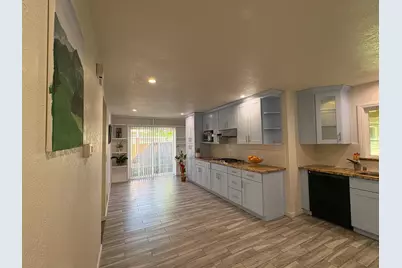 5187 Doyle Rd, San Jose, CA 95129 - Photo 15