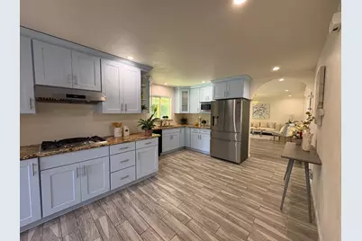 5187 Doyle Rd, San Jose, CA 95129 - Photo 17
